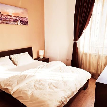 Ideal Apartments 오라데아 외부 사진